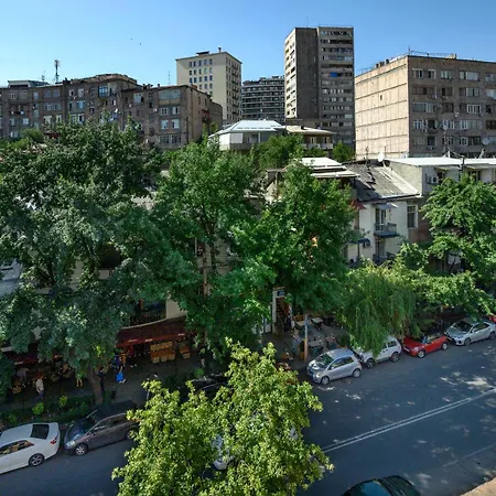 Royal Plaza By Stellar Hotels, Yerevan-2