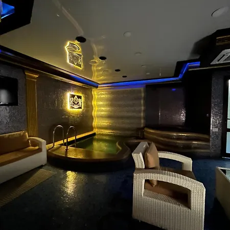 Hotel Roma & Tours-3