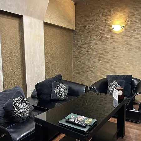 Hotel Roma & Tours-2